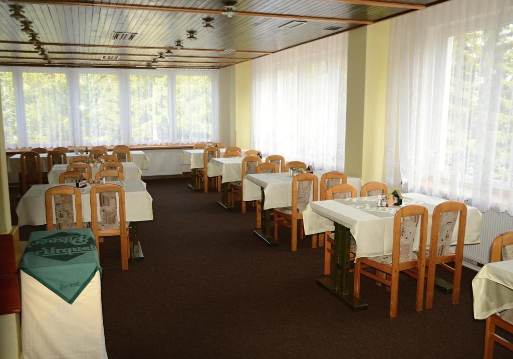 Sporthotel Olympia Stachy エクステリア 写真